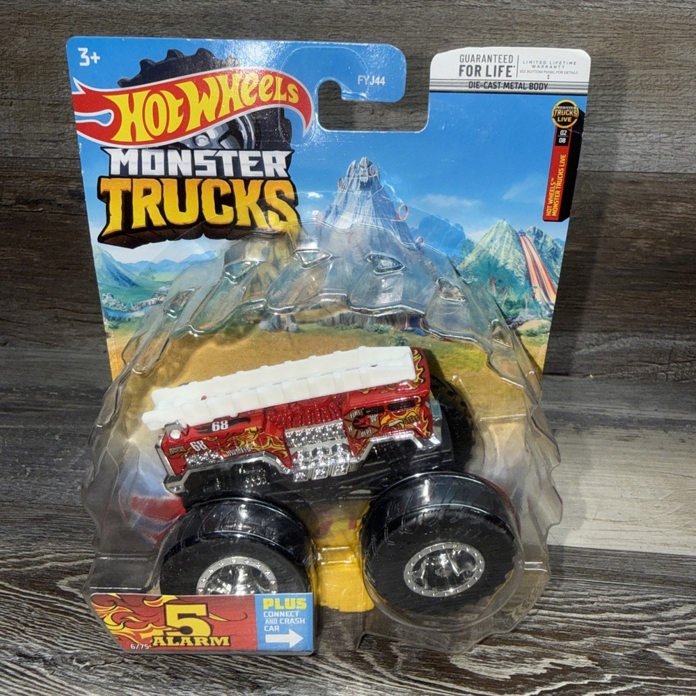 Hot Wheels Monster Truck Live - 5 ALARM Fire Truck - 1:64 Diecast 6/75 Crash Ca